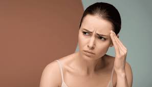 Hatto eng kichik jismoniy og'riqdan ham haddan tashqari qo'rqasizmi? Bu  (somatik simptom buzilishi) haqida!