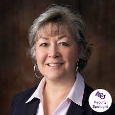 Jackie Halstead's Instagram, Twitter & Facebook