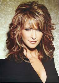 Long Hairstyle For Ladies Over 50 Long Hairstyles For Women Over Medium Length Hair With Layers Medium Length Hair Styles Medium Hair Styles