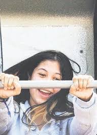 Iris Rooney's Instagram, Twitter & Facebook