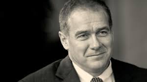 Inside the Fight Over Guggenheim Partners CIO Scott Minerd's $400 Million… 