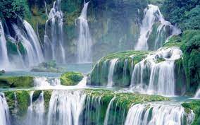 9 Spectacular Hd Waterfall Wallpapers To Download Waterfall Wallpaper Waterfall Beautiful Wallpapers