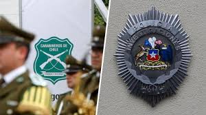 Browse our carabineros chile images, graphics, and designs from +79.322 free vectors graphics. Carabineros Y Pdi Tras Aparicion De Logotipos En Franja Del Rechazo Ninguna De Las Instituciones Ha Autorizado Su Uso Emol Com