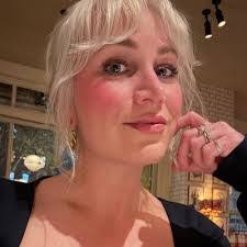 Christina Trimble's Instagram, Twitter & Facebook