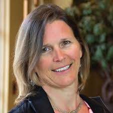 Donna Bauman's Instagram, Twitter & Facebook