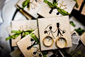 No entanto, em muitos casos, o casal acaba optando por uma cerimônia mais simples, visando à contenção dos gastos. 7 Dicas Para Organizar Casamento Simples E Barato Trovo Academy