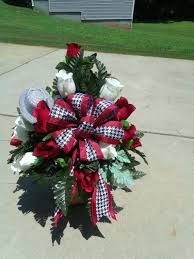 Choose clothing, jewelry, and glasses for the deceased. Alabama Burgundy And White Cemetery Flower By Crazyboutdeco 38 99 Funeral Floral Arrangements Funeral Flower Arrangements Memorial Flowers