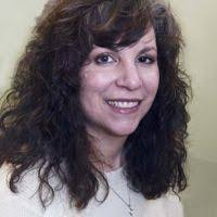 Rebecca Snow's Instagram, Twitter & Facebook