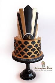 Art Deco Black And Gold Drip Cake Art Deco Gold Black More Art Deco Cake Great Gatsby Cake Cake