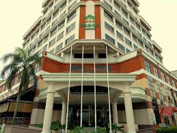 Distance between shah alam and majenang is 1406 kilometers (874 miles) in malaysia, indonesia. Penang Food For Thought De Palma Hotel