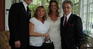 bob gaudio toni valli frankie s daughter lisa gaudio bob s daughter and frankie valli frankie valli frankie tommy devito