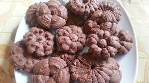 بيتي فور مقرمش بالشوكولاتة Recipe Cookie Bar Recipes Arabic Sweets Bars Recipes