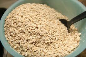 Oat mengandung senyawa kimia bernama saponin yang biasanya ditambahkan ke dalam shampo dan deterjen karena kemampuannya sebagai. Kebaikan Dan Manfaat Oatmeal Arumi Saja