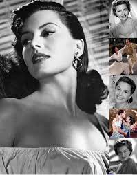 What movies did Gene Kelly and Cyd Charisse appear in together?