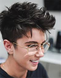 The only real difference between men's hairs and women's hair is that men's hair is on a man's head. Gorgeous Pixie Haircut Ideas Make You Look Stylish Shorthairstyles Hairtrends Shortpixiehaircuts Ca Androgynous Haircut Thick Hair Styles Short Hair Styles