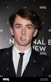 Matthew Beard's Instagram, Twitter & Facebook