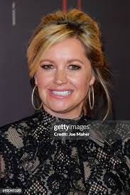 Jan Fletcher's Instagram, Twitter & Facebook