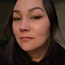 Amy Blizzard's Instagram, Twitter & Facebook