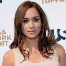 The duke of sussex is known for his red hair, but it seems the duchess of sussex's genes have won. Meghan Markle Hair Colour Hairstyle Timeline Beauty Crew