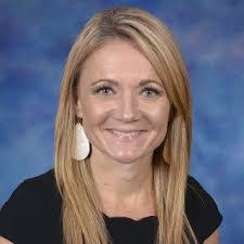 Shari Murphy's Instagram, Twitter & Facebook