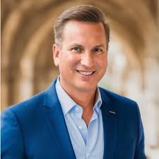 Lindsey Stanton Email & Phone Number