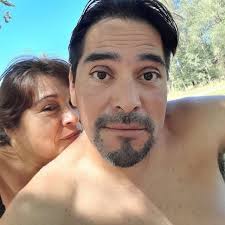 Es una genia la banco