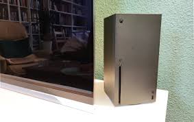 The xbox series x is a stunning piece of tech that is the culmination of everything microsoft learned throughout its time with console gaming and tech. Microsoft Xbox Series X Unser Erster Eindruck Der Next Generation Konsole 4k Filme
