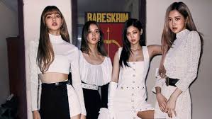 Mereka bahkan kembali meremehkan mantan kekasih gaga muhammad itu. Jatuh Bangun Karir Lisa Blackpink Manoban