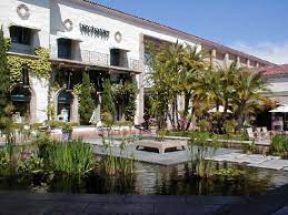 Blush And Pearls Fashion Island Newport Beach Island Fashion Newport Beach Island