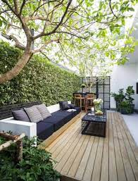 Jadi semakin betah di rumah, kan? 10 Desain Taman Kering Minimalis Yang Mudah Dirawat