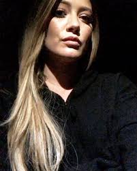 Hilary duff now with green hair shows off her tattoos ellen degeneres, including her new hilarious one on her thigh. Hilary Duff Tonight I Am Wearing Black For Every Facebook