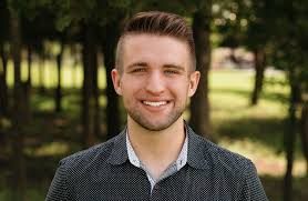 FIND A GROUP TEXT 'GROUP' TO 484848 GO TO YOUR GROUP