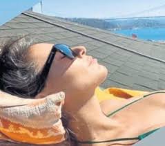 Unlu Isimler Yaz Sezonunu Istanbul Da Acmak Zorunda Kaldi Magazinn Com