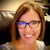 40+ "Julia Benoit" profiles