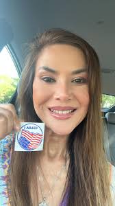 Vote for small town showcase