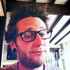 Dan Hale (@Hale_Monster)