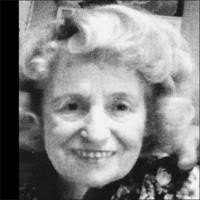 Beatrice Draper's Instagram, Twitter & Facebook