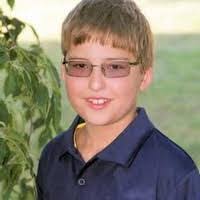 Leon Eason's Instagram, Twitter & Facebook