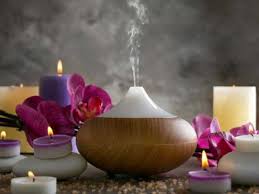 Resultado de imagem para aromaterapia e as emoÃ§Ãµes como usar Ã³leos essenciais para equilibrar o corpo e a mente