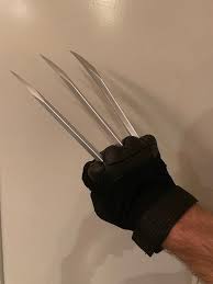 Wolverine Claw Gloves Hands Free Claws X Men Etsy In 2020 Wolverine Claws Claw Gloves Wolverine