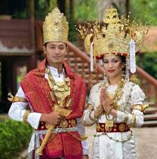 Pakaian adat 34 provinsi di indonesia. Macam Macam Jenis Pakaian Adat Dari 34 Provinsi Di Indonesia Seruni Id
