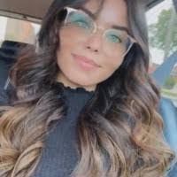 Selena Watts's Instagram, Twitter & Facebook