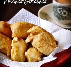 Pisang goreng, or banana fritters, are a favorite malaysian teatime snack. Pisang Goreng Crispy Fried Sweet Bananas Recipes R Simple