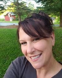 Shelly Bishop's Instagram, Twitter & Facebook