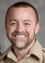 Supervisor for sheriff's office retires