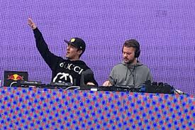 6 ft 2 in (188 cm) weight: Dimitri Vangelis Wyman Wikipedia