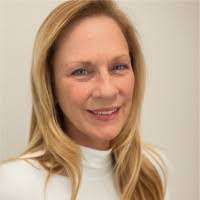 Amy Lopez's Instagram, Twitter & Facebook