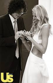 Howard Stern And Beth Ostrosky Celebrity Wedding Photos Stunning Wedding Photos Celebrity Weddings