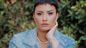 Jennifer lopez quebra tabu e assume sobrinho não binário. Barbara Paz Demi Lovato Saiba Quem Sao Os Famosos Que Se Identificam Como Nao Binarios Tv E Lazer Extra Online