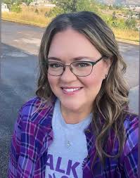 Hi! I have been working with Alzheimer's and Dementia residents for 3 years  now. It is the most rewarding thing I have ever done. They have all touched  my heart in so